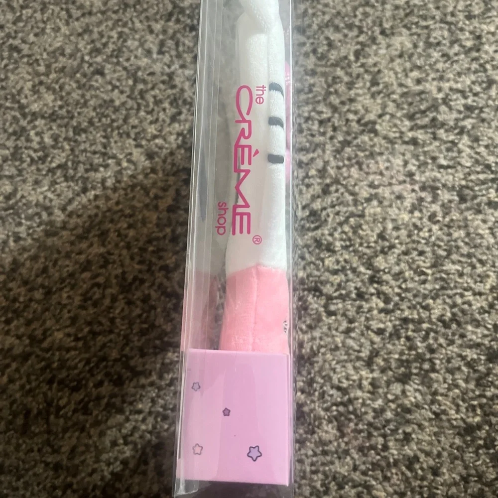 The Crème Shop x Sanrio Hello Kitty - Plush Portable Mirror Limited Edition NEW